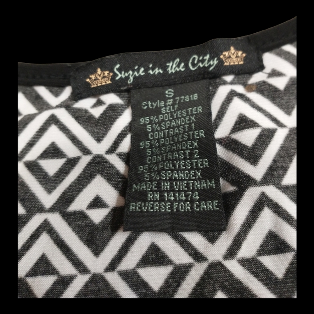 Blouse - Picture 3 of 3